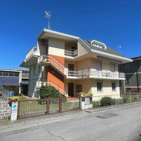 Appartamento Villa Asio Lignano Sabbiadoro Luaran gambar